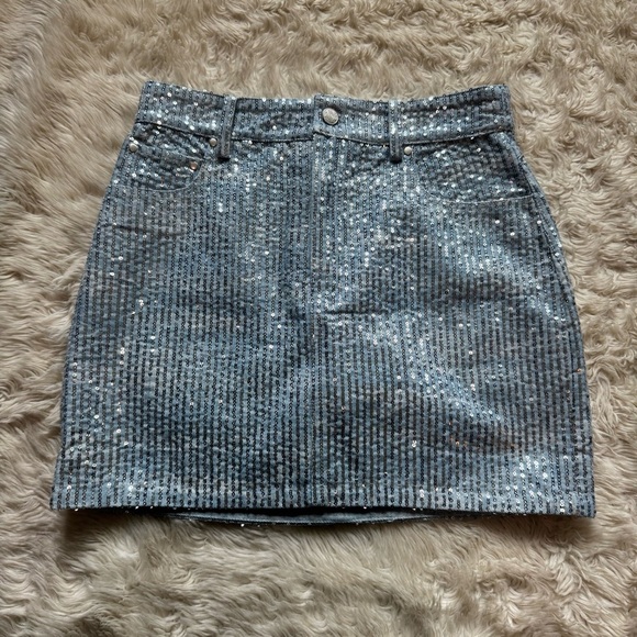 NWT WALTER BAKER Simone Sequin Straight Mini Skirt - Size 4 - Picture 4 of 9